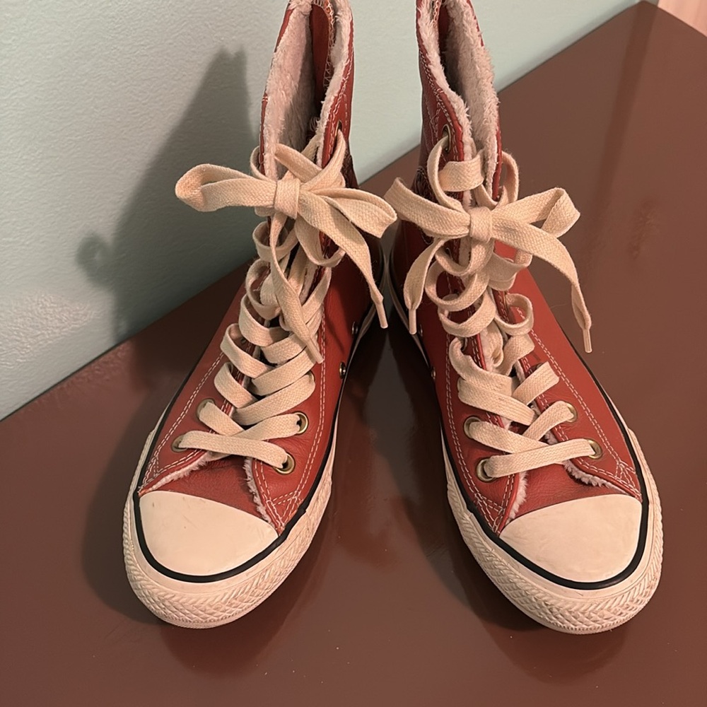 Converse Women's Chuck Taylor Allstar Hi Rise Boot Size 5.5